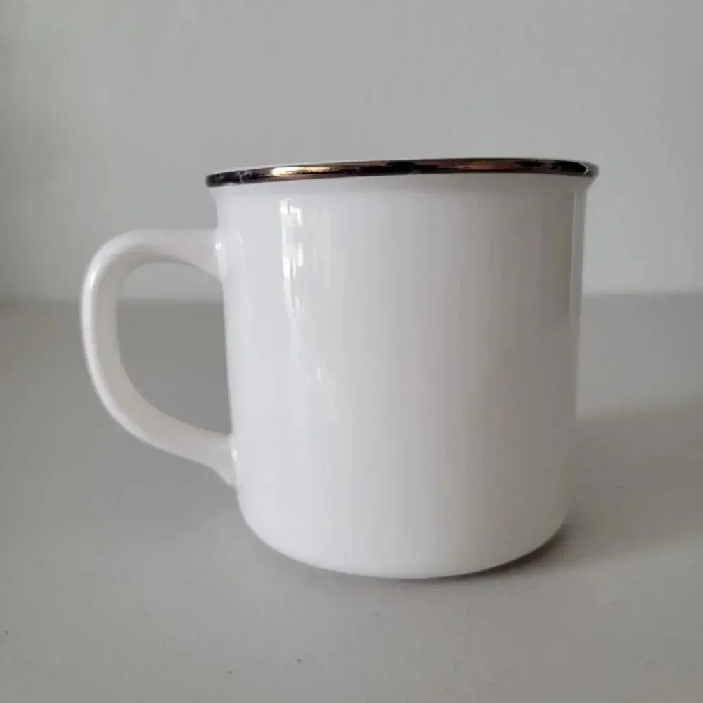 Pottery Barn Tartan Plaid W Monogram Mug Ivory Gold Rim Holiday Christmas